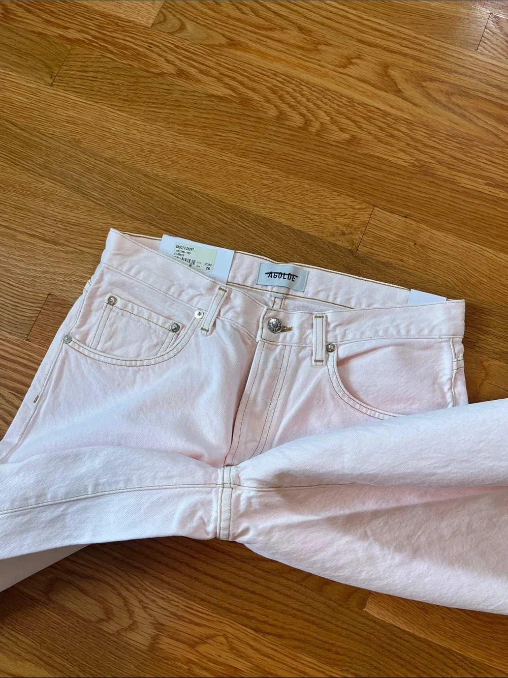 AGolde Baggy V-Short Size 26 NWT